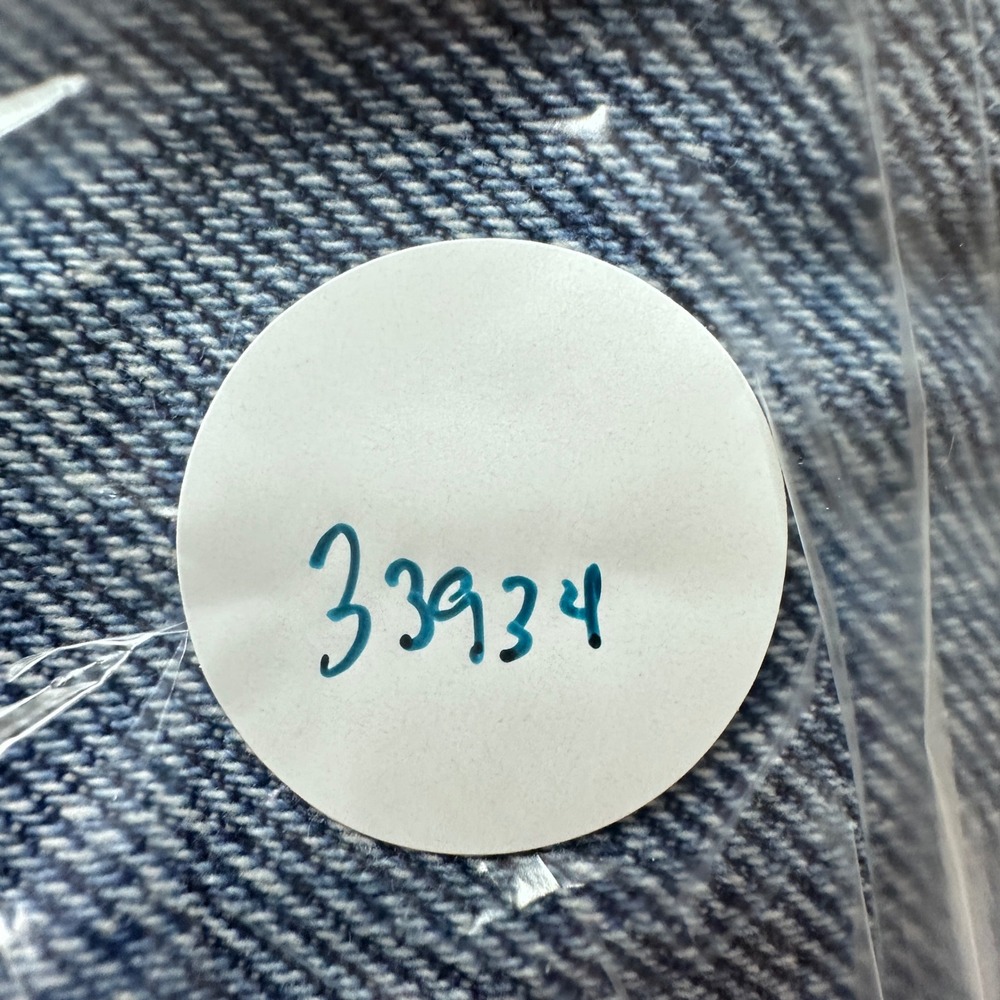 Wrangler Jeans Mens 34x30 Blue Regular Fit Straight Leg Distressed Denim 96501DS - Picture 11 of 11